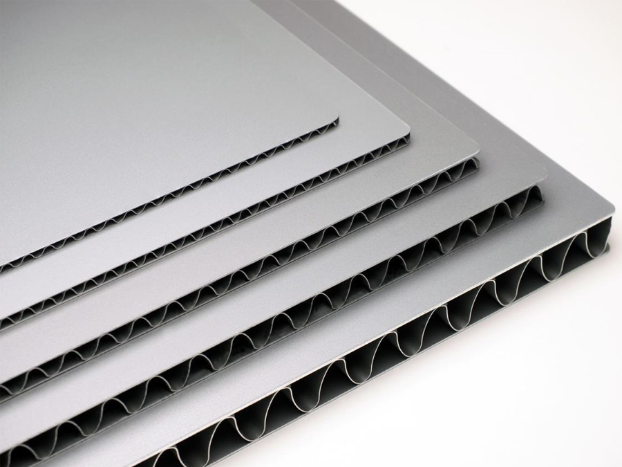 Panel komposit beralun aluminium
